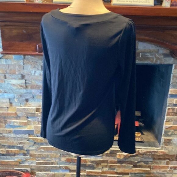 Dressy Top With Tie Detail at Neckline - Picture 3 of 4